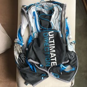 UD Race Hydration Vest